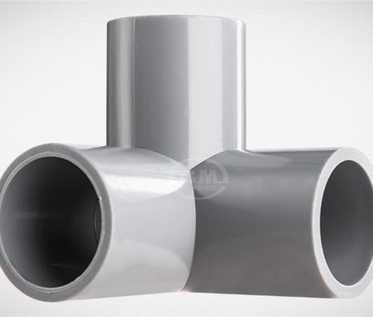 CO 9O ĐỘ BA NHÁNH